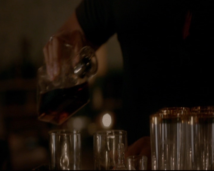 VampireDiariesWorld-dot-nl_TheOriginals_3x12DeadAngels1930.jpg