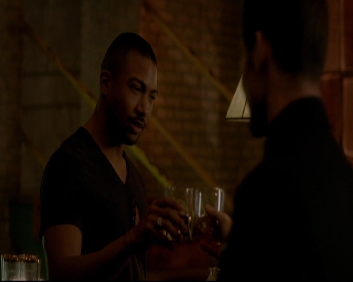 VampireDiariesWorld-dot-nl_TheOriginals_3x12DeadAngels1946.jpg