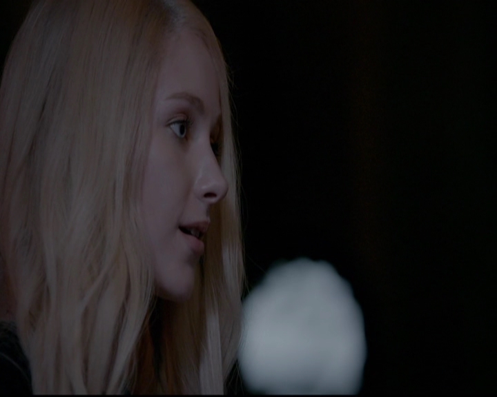 VampireDiariesWorld-dot-nl_TheOriginals_3x12DeadAngels2013.jpg