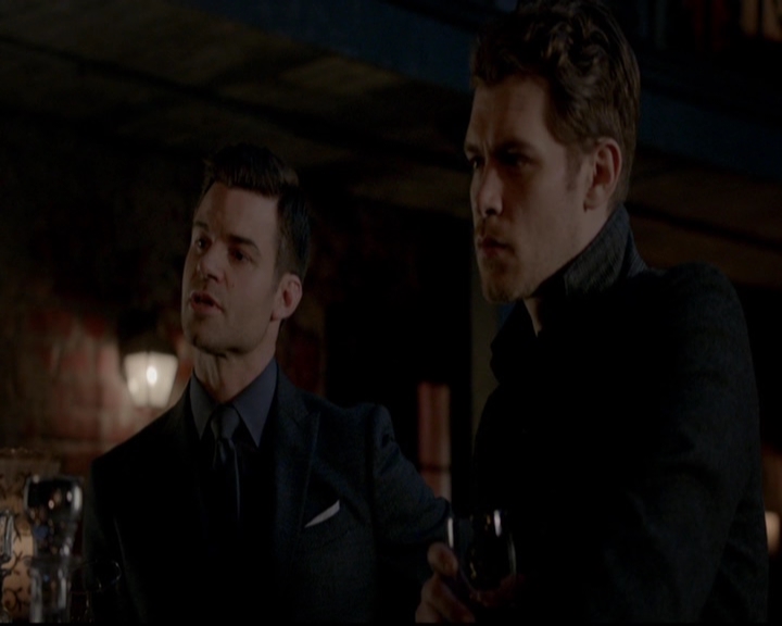 VampireDiariesWorld-dot-nl_TheOriginals_3x12DeadAngels2181.jpg