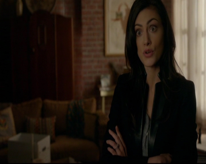 VampireDiariesWorld-dot-nl_TheOriginals_3x13HeartShapedBox0609.jpg VampireDiariesWorld-dot-nl_TheOriginals_3x13HeartShapedBox0609.jpg