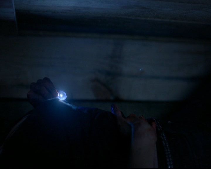 VampireDiariesWorld-dot-nl_TheOriginals_3x13HeartShapedBox0726.jpg