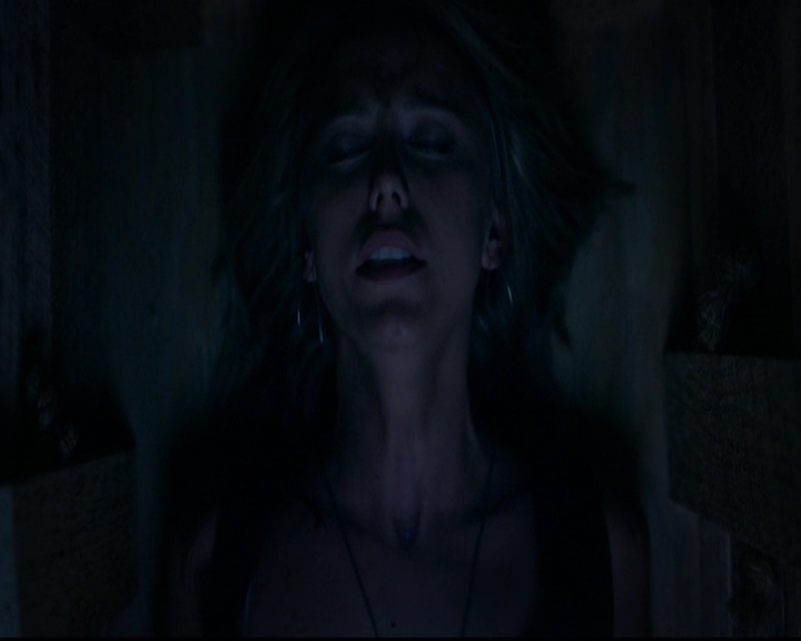 VampireDiariesWorld-dot-nl_TheOriginals_3x13HeartShapedBox0801.jpg VampireDiariesWorld-dot-nl_TheOriginals_3x13HeartShapedBox0801.jpg