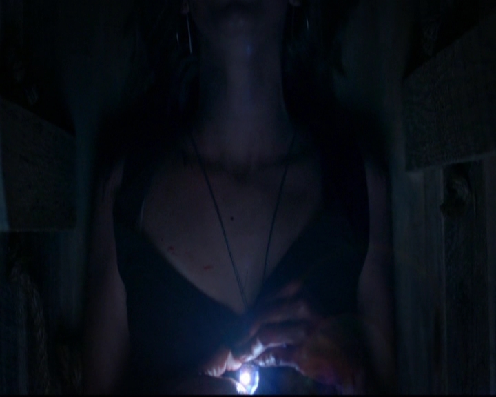 VampireDiariesWorld-dot-nl_TheOriginals_3x13HeartShapedBox0803.jpg VampireDiariesWorld-dot-nl_TheOriginals_3x13HeartShapedBox0803.jpg