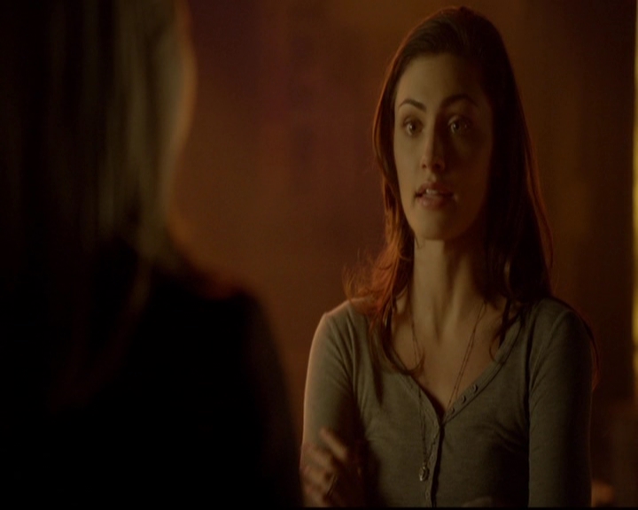 VampireDiariesWorld-dot-nl_TheOriginals_3x13HeartShapedBox0882.jpg