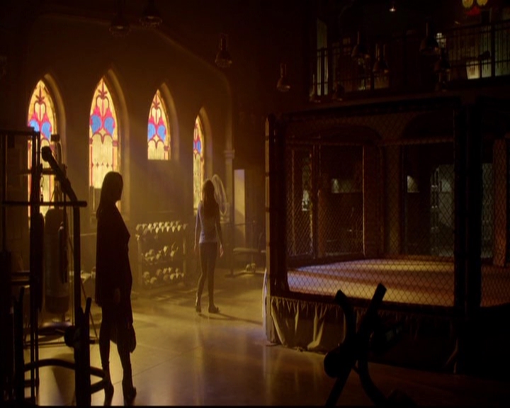 VampireDiariesWorld-dot-nl_TheOriginals_3x13HeartShapedBox0917.jpg