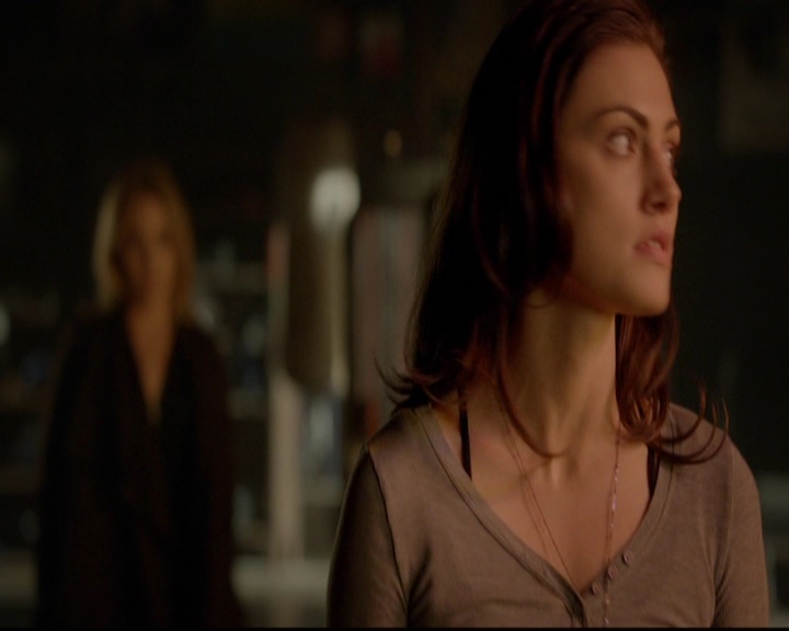 VampireDiariesWorld-dot-nl_TheOriginals_3x13HeartShapedBox0920.jpg