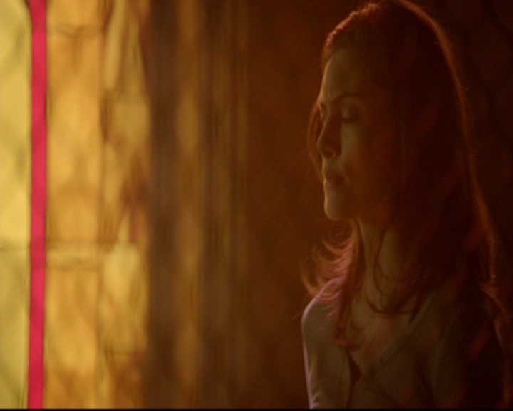 VampireDiariesWorld-dot-nl_TheOriginals_3x13HeartShapedBox0941.jpg