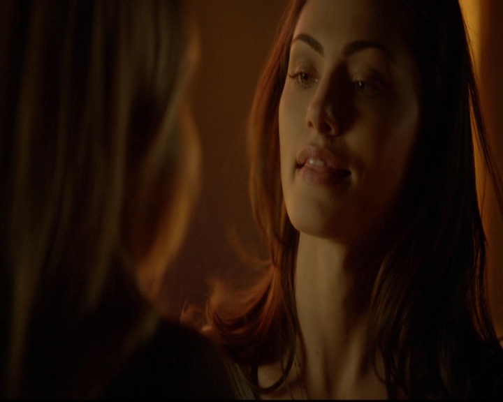 VampireDiariesWorld-dot-nl_TheOriginals_3x13HeartShapedBox0967.jpg
