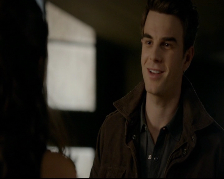 VampireDiariesWorld-dot-nl_TheOriginals_3x13HeartShapedBox0998.jpg