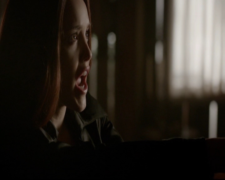 VampireDiariesWorld-dot-nl_TheOriginals_3x13HeartShapedBox1125.jpg