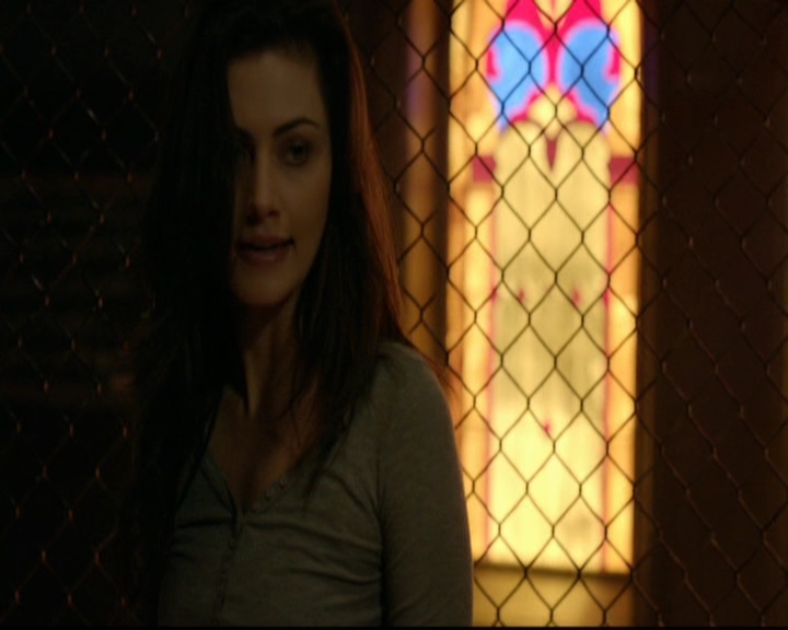 VampireDiariesWorld-dot-nl_TheOriginals_3x13HeartShapedBox1406.jpg