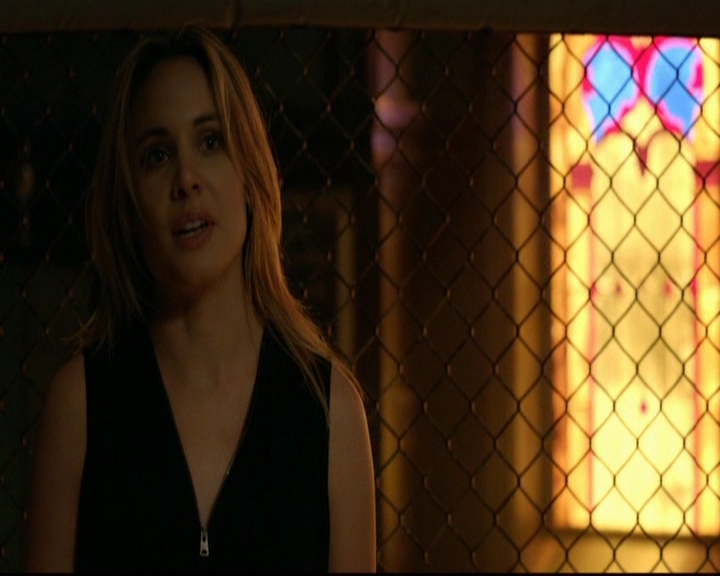 VampireDiariesWorld-dot-nl_TheOriginals_3x13HeartShapedBox1421.jpg VampireDiariesWorld-dot-nl_TheOriginals_3x13HeartShapedBox1421.jpg