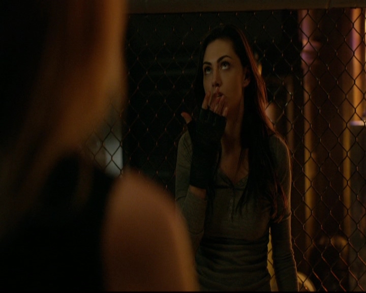 VampireDiariesWorld-dot-nl_TheOriginals_3x13HeartShapedBox1423.jpg VampireDiariesWorld-dot-nl_TheOriginals_3x13HeartShapedBox1423.jpg