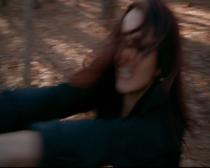 VampireDiariesWorld-dot-nl_TheOriginals_3x13HeartShapedBox1496.jpg