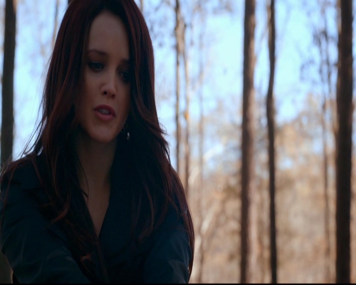 VampireDiariesWorld-dot-nl_TheOriginals_3x13HeartShapedBox1526.jpg