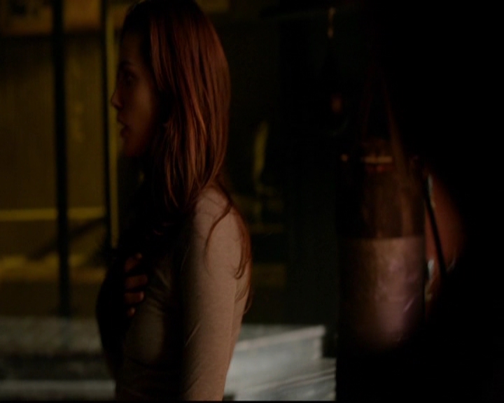 VampireDiariesWorld-dot-nl_TheOriginals_3x13HeartShapedBox1686.jpg