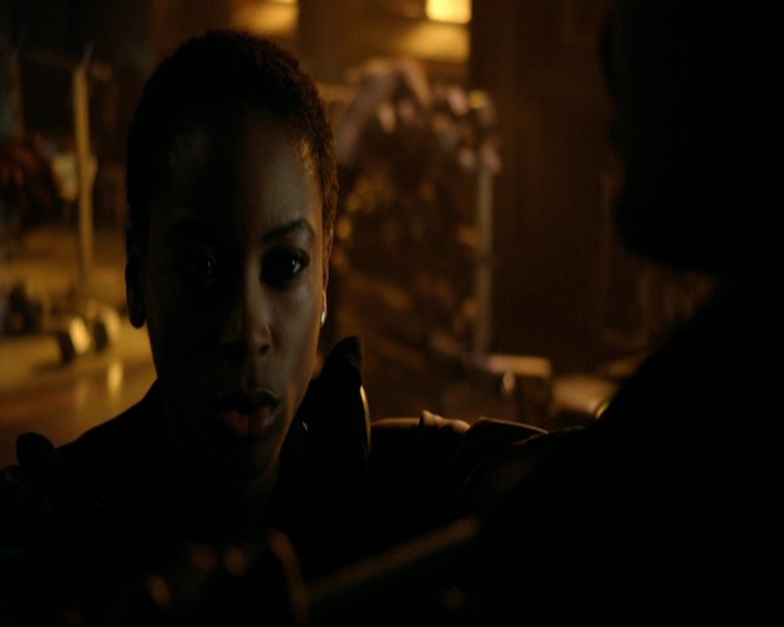VampireDiariesWorld-dot-nl_TheOriginals_3x13HeartShapedBox1721.jpg VampireDiariesWorld-dot-nl_TheOriginals_3x13HeartShapedBox1721.jpg