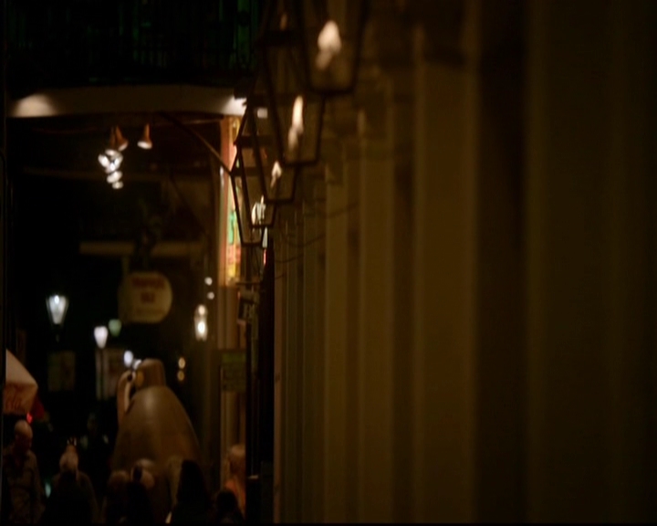 VampireDiariesWorld-dot-nl_TheOriginals_3x13HeartShapedBox1762.jpg