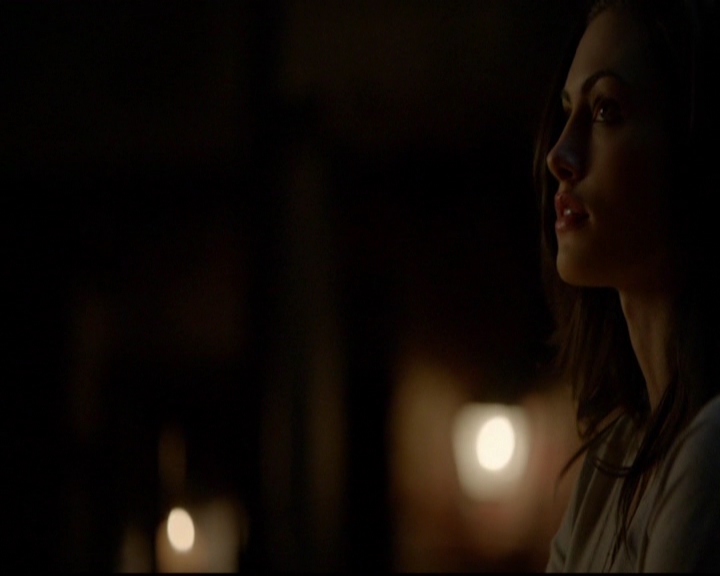 VampireDiariesWorld-dot-nl_TheOriginals_3x13HeartShapedBox1825.jpg
