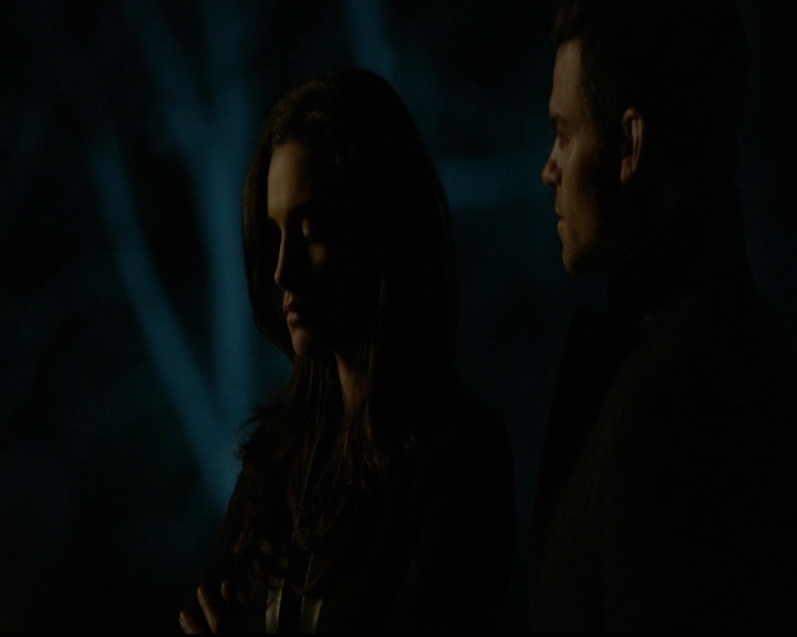 VampireDiariesWorld-dot-nl_TheOriginals_3x13HeartShapedBox1971.jpg VampireDiariesWorld-dot-nl_TheOriginals_3x13HeartShapedBox1971.jpg