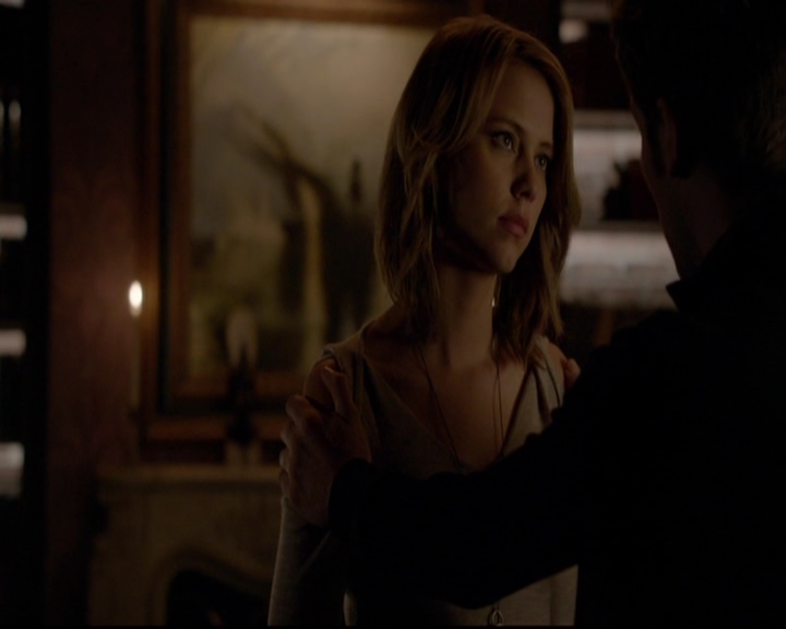 VampireDiariesWorld-dot-nl_TheOriginals_3x13HeartShapedBox2116.jpg VampireDiariesWorld-dot-nl_TheOriginals_3x13HeartShapedBox2116.jpg