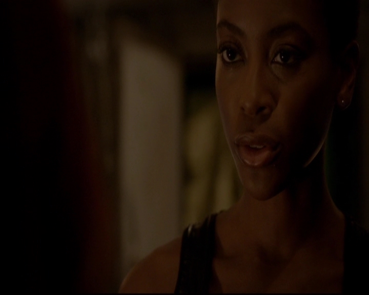 VampireDiariesWorld-dot-nl_TheOriginals_3x14AStreetcarNamedDesire0040.jpg