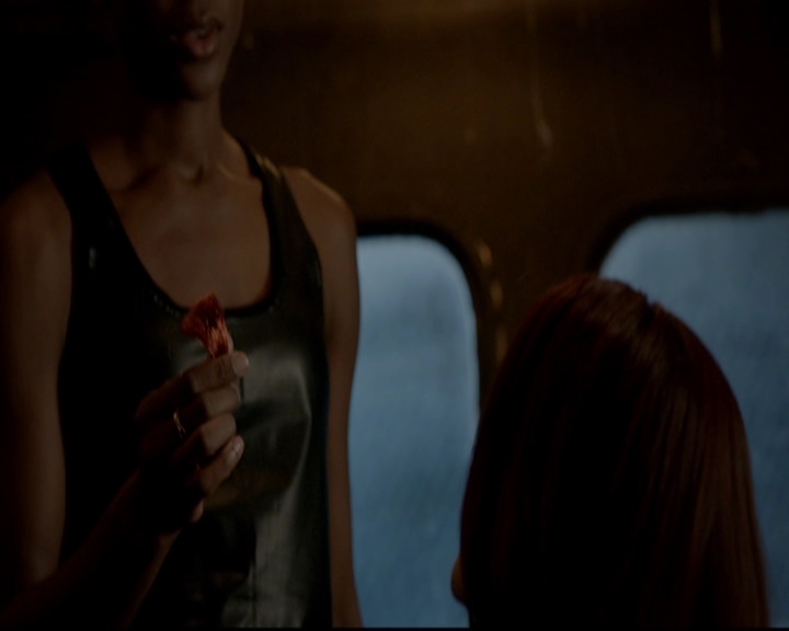 VampireDiariesWorld-dot-nl_TheOriginals_3x14AStreetcarNamedDesire0054.jpg