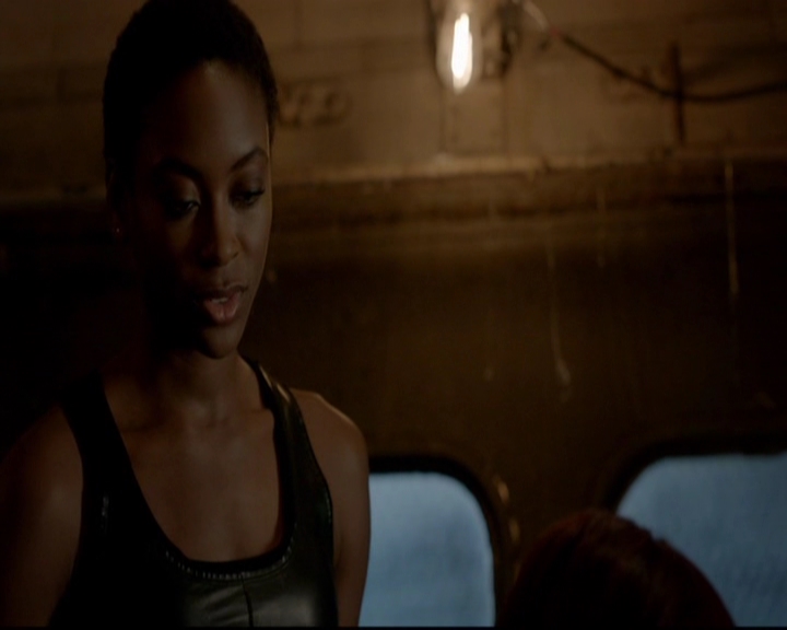 VampireDiariesWorld-dot-nl_TheOriginals_3x14AStreetcarNamedDesire0057.jpg