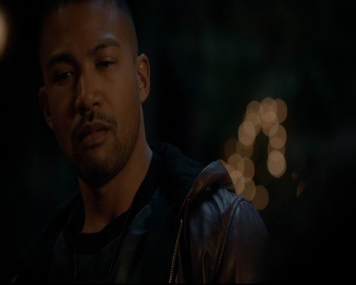 VampireDiariesWorld-dot-nl_TheOriginals_3x14AStreetcarNamedDesire0797.jpg