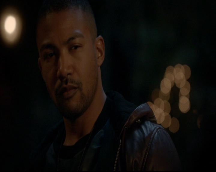 VampireDiariesWorld-dot-nl_TheOriginals_3x14AStreetcarNamedDesire0808.jpg