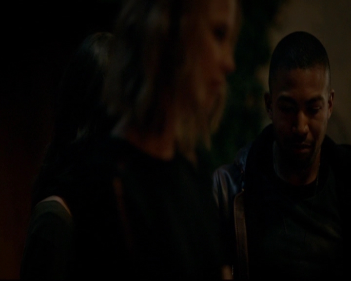 VampireDiariesWorld-dot-nl_TheOriginals_3x14AStreetcarNamedDesire0982.jpg