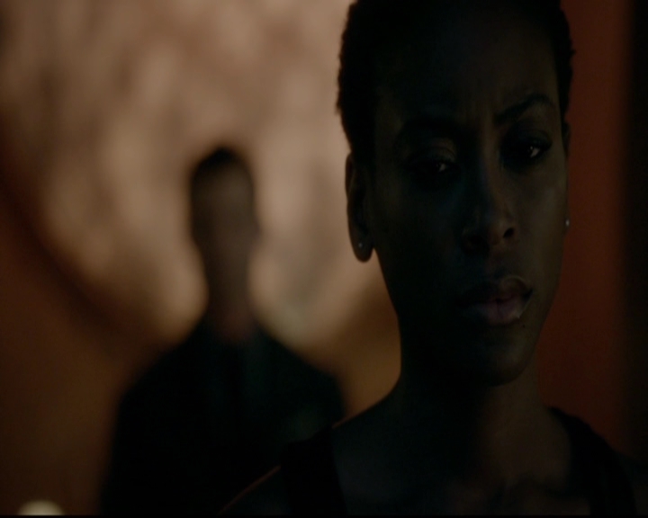 VampireDiariesWorld-dot-nl_TheOriginals_3x14AStreetcarNamedDesire1803.jpg