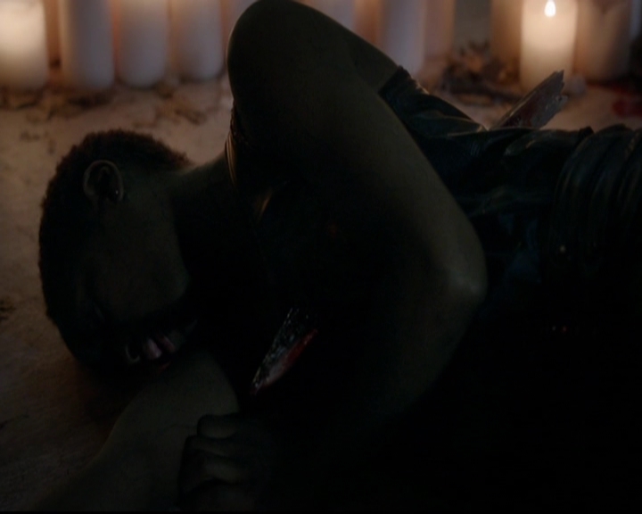 VampireDiariesWorld-dot-nl_TheOriginals_3x14AStreetcarNamedDesire1914.jpg VampireDiariesWorld-dot-nl_TheOriginals_3x14AStreetcarNamedDesire1914.jpg