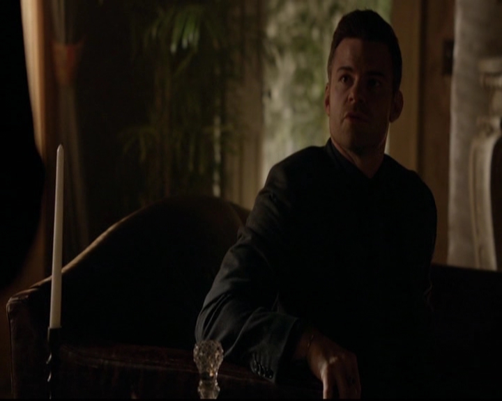 VampireDiariesWorld-dot-nl_TheOriginals_3x15AnOldFriendCalls0027.jpg
