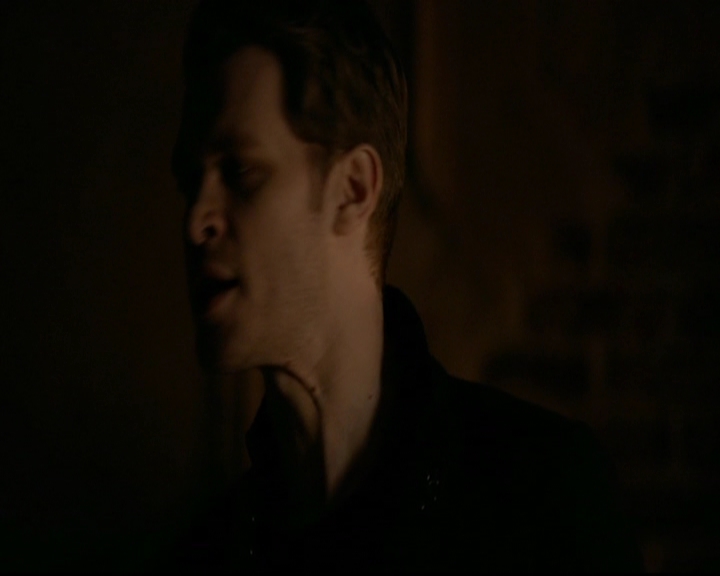 VampireDiariesWorld-dot-nl_TheOriginals_3x15AnOldFriendCalls0039.jpg