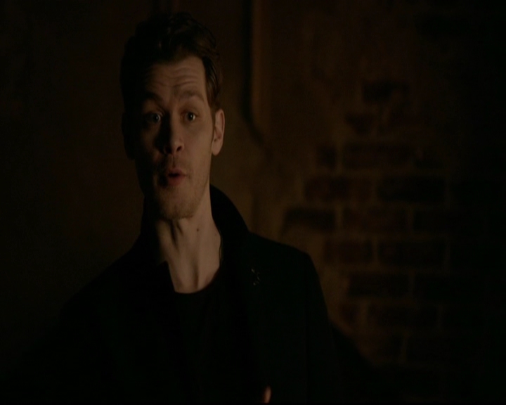 VampireDiariesWorld-dot-nl_TheOriginals_3x15AnOldFriendCalls0043.jpg