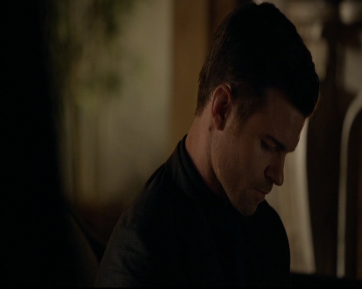 VampireDiariesWorld-dot-nl_TheOriginals_3x15AnOldFriendCalls0060.jpg