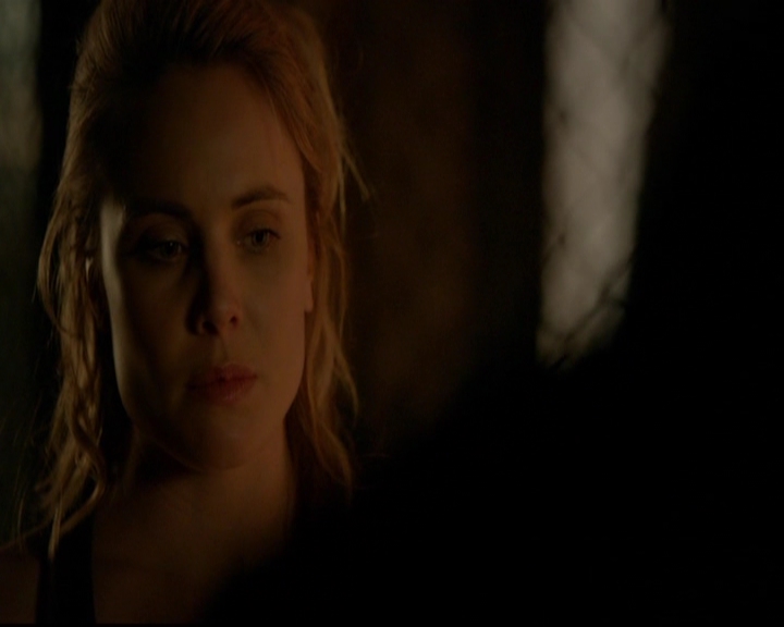 VampireDiariesWorld-dot-nl_TheOriginals_3x15AnOldFriendCalls0164.jpg