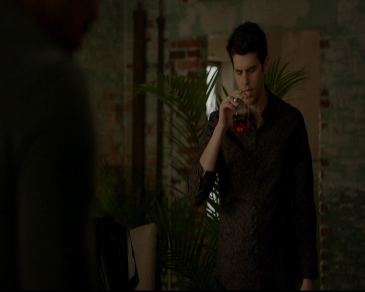 VampireDiariesWorld-dot-nl_TheOriginals_3x15AnOldFriendCalls0281.jpg
