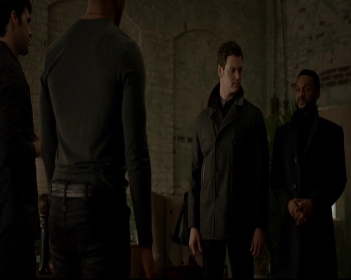 VampireDiariesWorld-dot-nl_TheOriginals_3x15AnOldFriendCalls0306.jpg