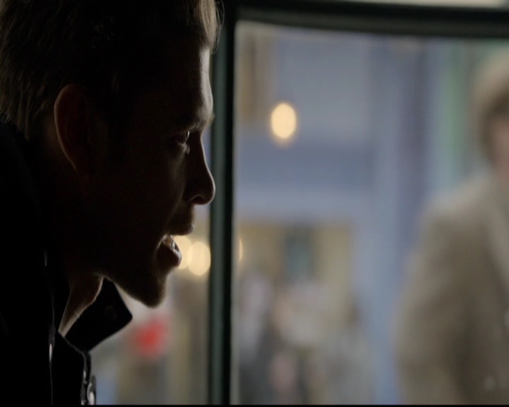 VampireDiariesWorld-dot-nl_TheOriginals_3x15AnOldFriendCalls0448.jpg