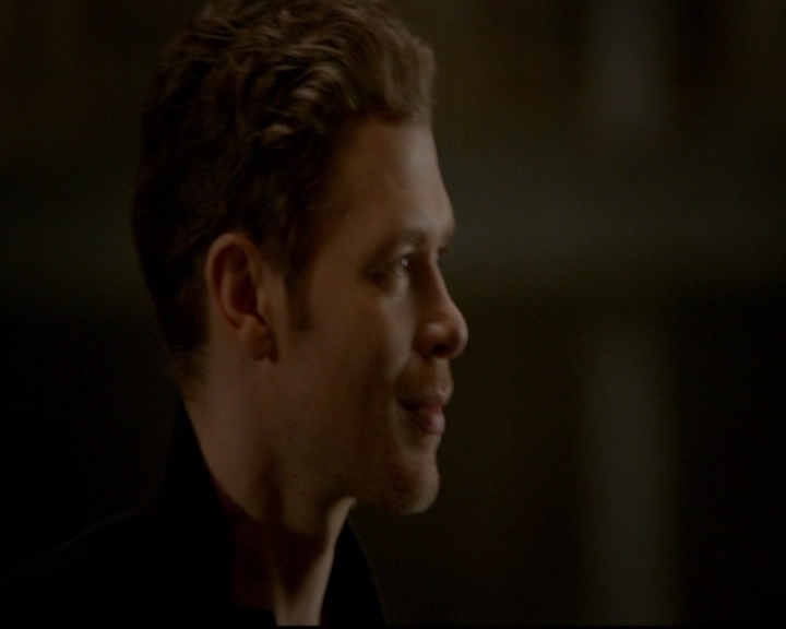 VampireDiariesWorld-dot-nl_TheOriginals_3x15AnOldFriendCalls0603.jpg