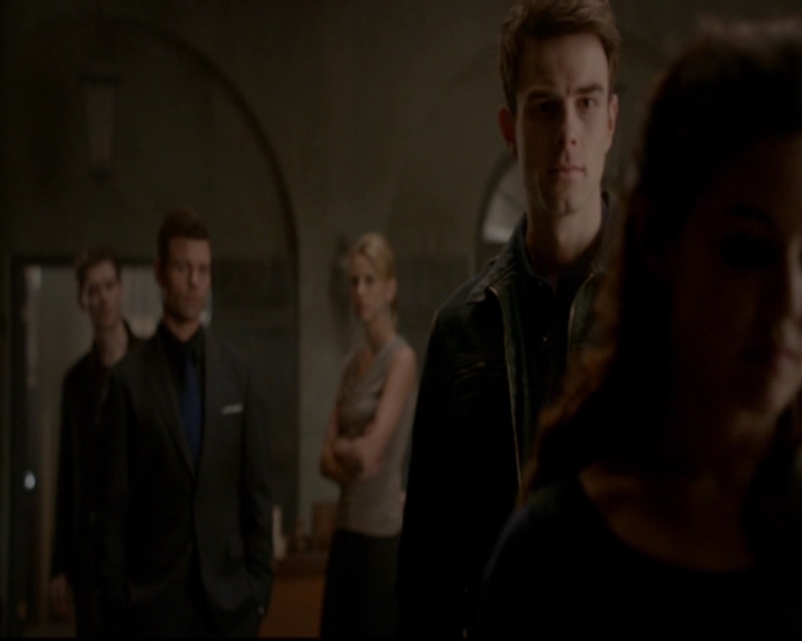 VampireDiariesWorld-dot-nl_TheOriginals_3x15AnOldFriendCalls0663.jpg