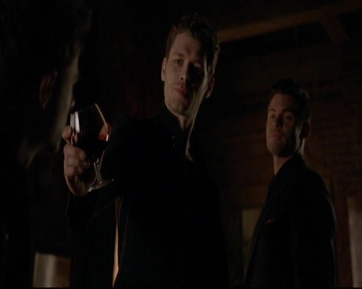 VampireDiariesWorld-dot-nl_TheOriginals_3x15AnOldFriendCalls0773.jpg