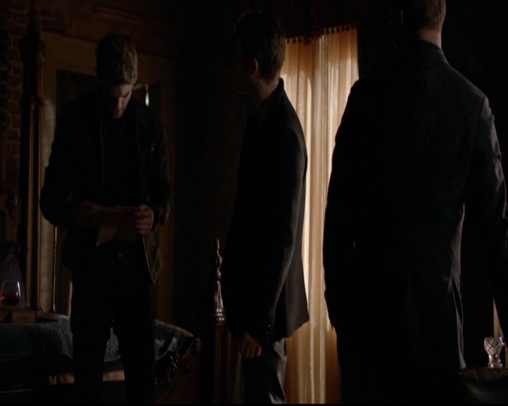 VampireDiariesWorld-dot-nl_TheOriginals_3x15AnOldFriendCalls0803.jpg