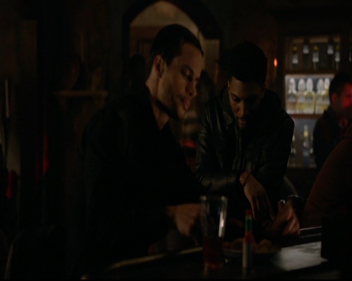 VampireDiariesWorld-dot-nl_TheOriginals_3x15AnOldFriendCalls0842.jpg