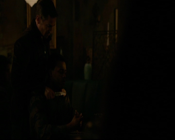 VampireDiariesWorld-dot-nl_TheOriginals_3x15AnOldFriendCalls0853.jpg