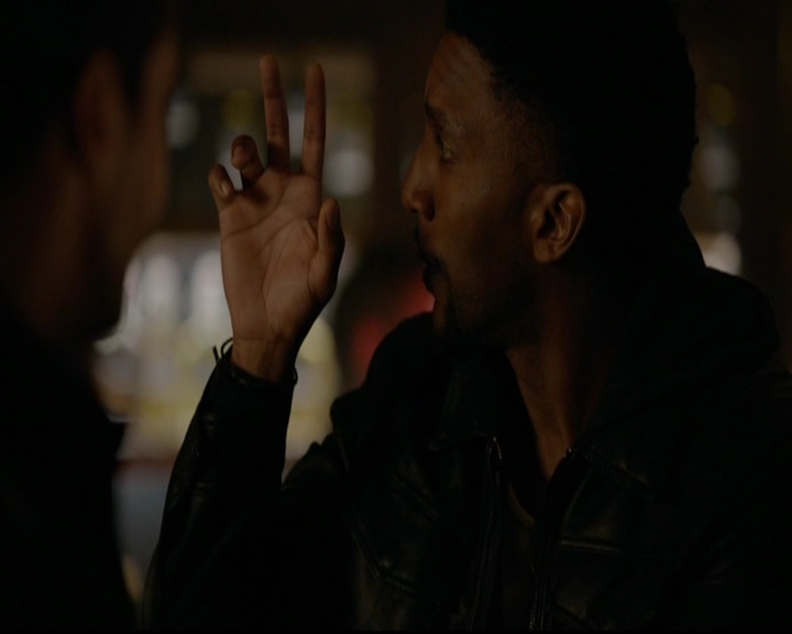 VampireDiariesWorld-dot-nl_TheOriginals_3x15AnOldFriendCalls0854.jpg