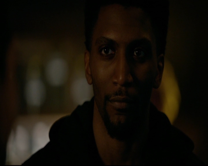 VampireDiariesWorld-dot-nl_TheOriginals_3x15AnOldFriendCalls0882.jpg